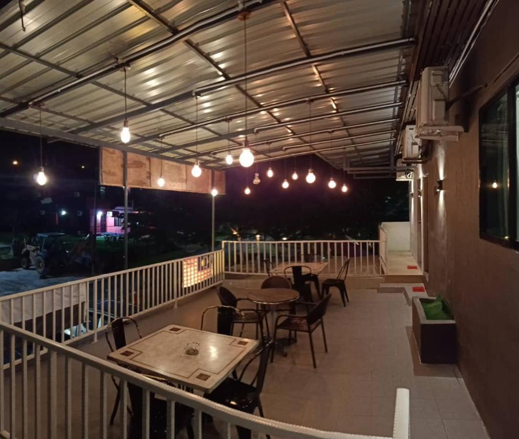 Bilik Deluxe Double dengan Balkoni